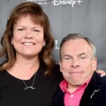 Harry Potter actor Warwick Davis Pays tribute to his wife Samantha, who died at age 53