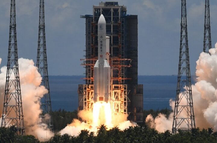 A Long March-5 rocket, carrying the Chang'e-6 lunar probe, lifts off from the Wenchang Space Launch Center on May 3, 2024